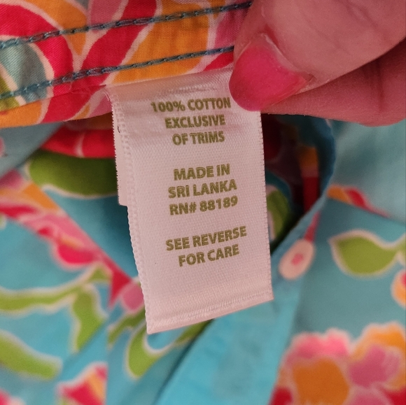 Lilly Pulitzer Resort Fit Blue Floral Print Button-Down Shirts, Size M - Picture 6 of 7